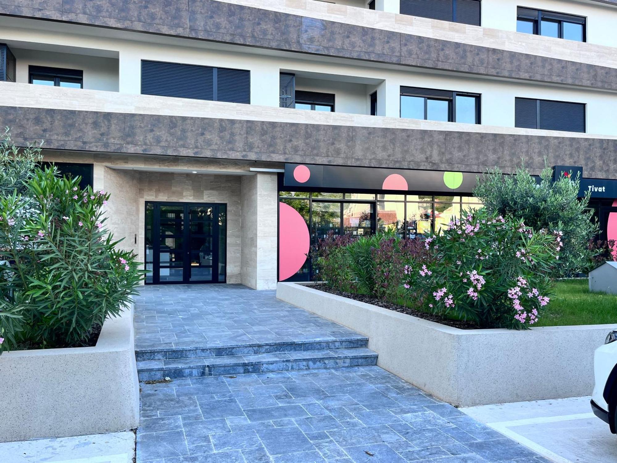 Tivat Apartments Esterno foto